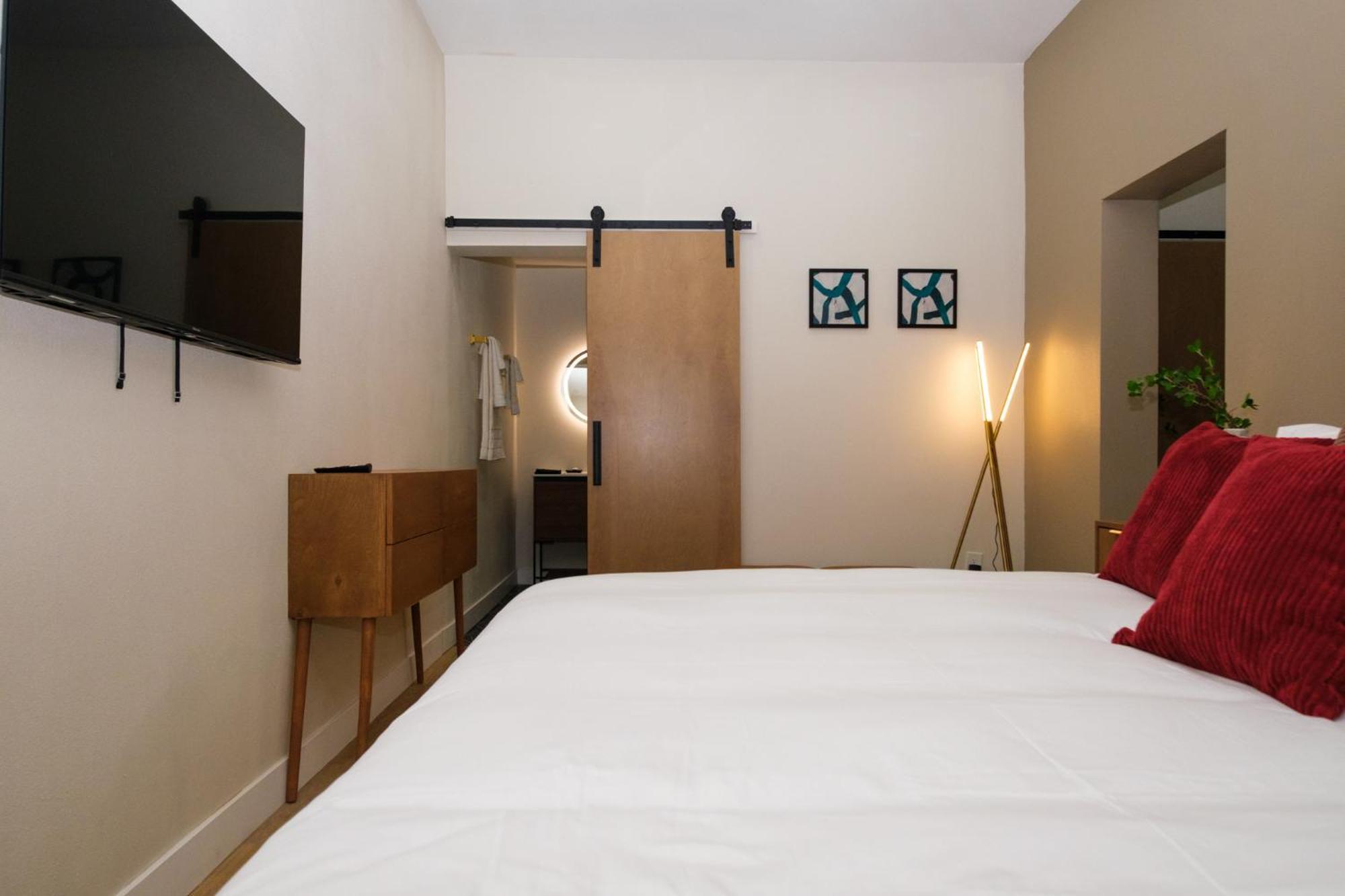 Adobe Inn Monterey Park Bagian luar foto